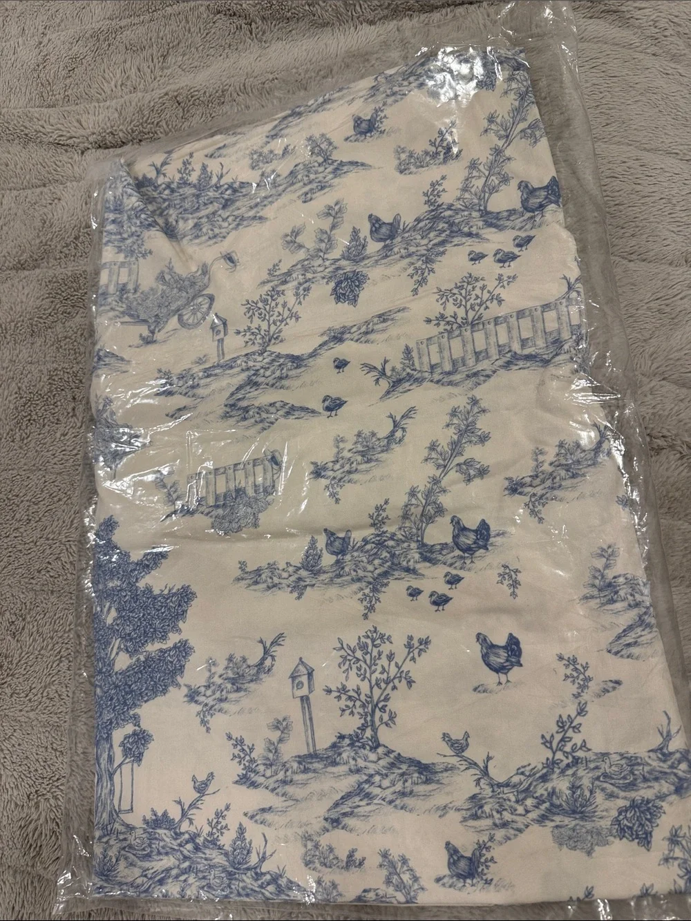 Friend of Mine Toile Tablecloth Blue/ White NWT Size 72”x108”